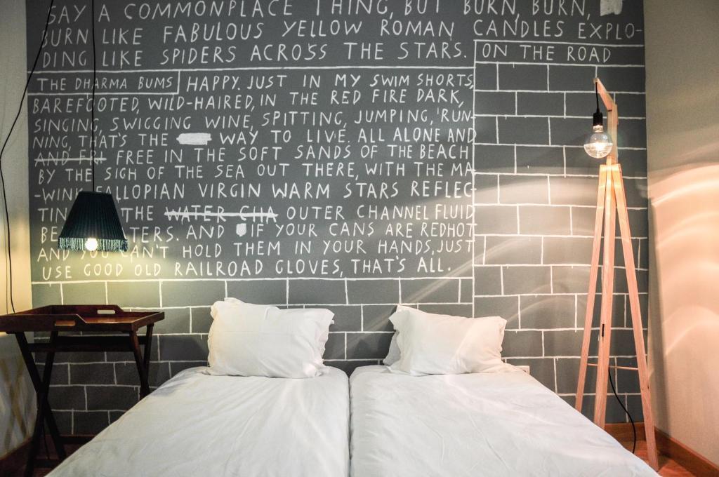 The Poets Inn Porto Bagian luar foto